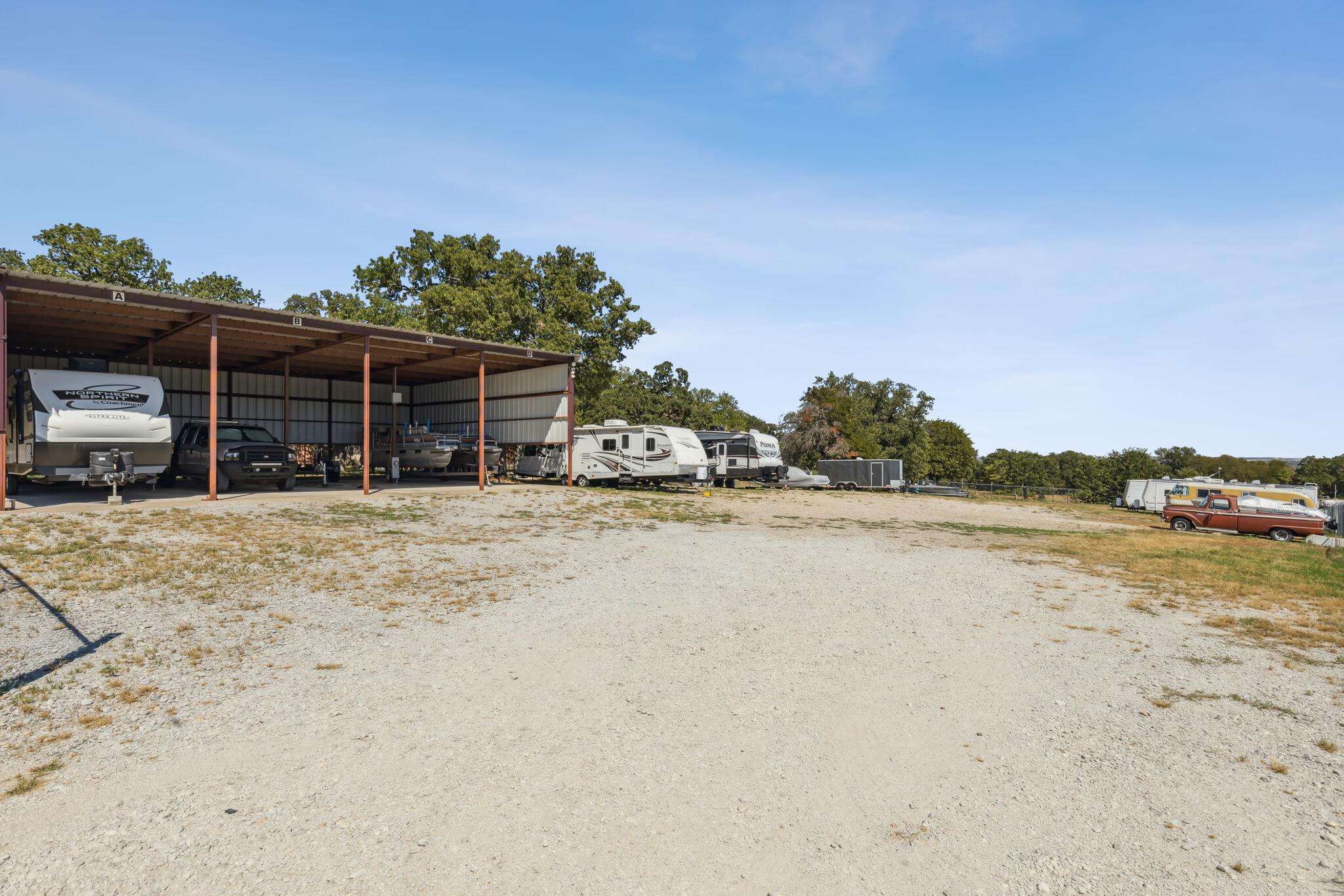 Covered RV, boat and camper parking in Azle, TX